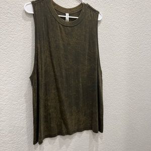 Lululemon Tank